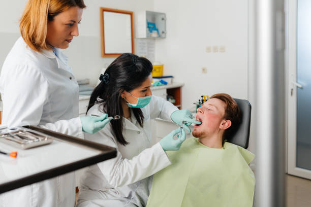 Best Emergency Tooth Extraction in Irving, TX